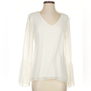 Banana Republic Ivory V-Neck Blouse with sheer sleeves. NWT. Size S
